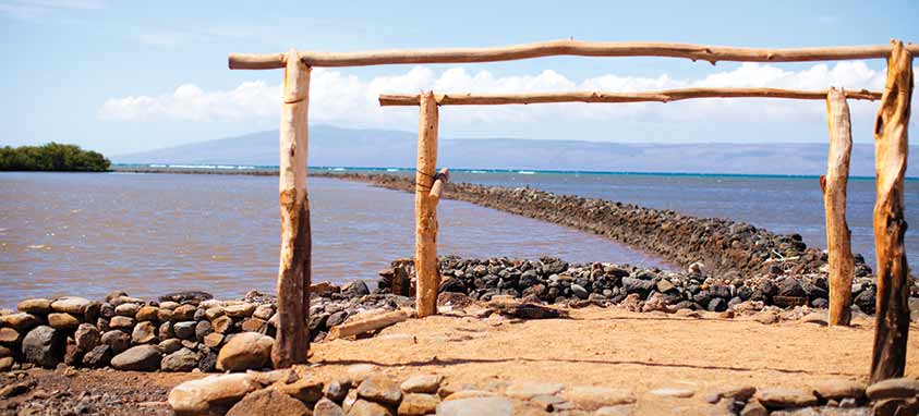 alii-fish-pond-wall-kaunakakai-molokai