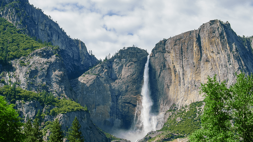 A large waterfall in Yosemite National Park, California