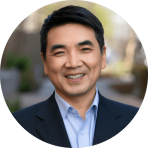 headshot of eric yuan