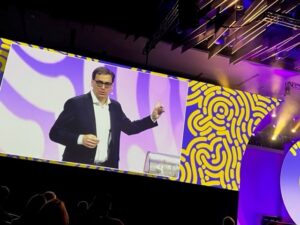 author daniel pink on stage screen at pcma convening leaders